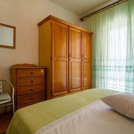 Vv Apartment *
